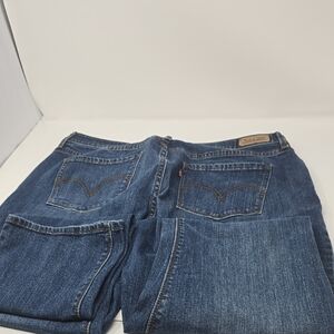 Levi's Classic Indigo Jeans